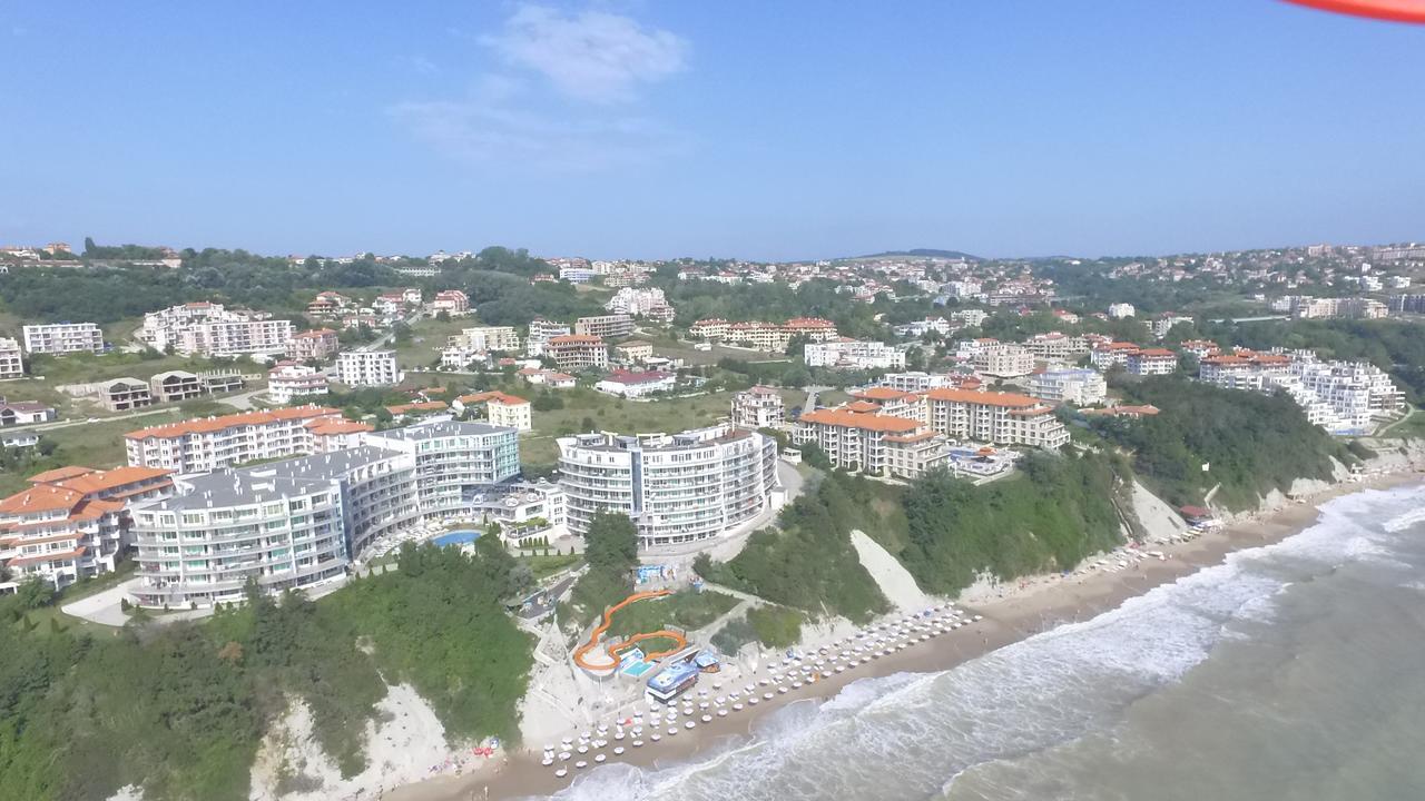 Sani Family Hotel Byala  Exterior photo